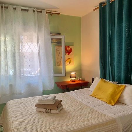 Apartamento Lovely Place With Veranda Larissa Exterior foto