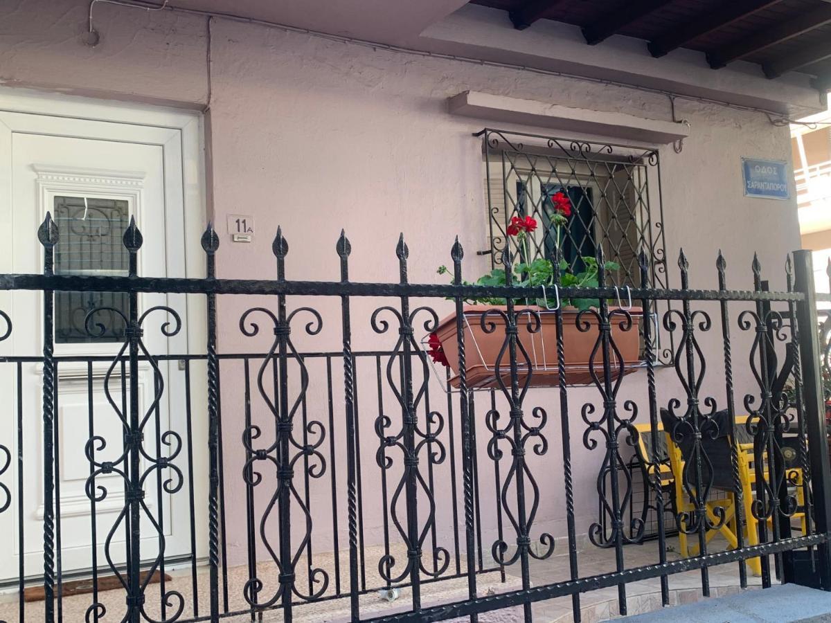 Apartamento Lovely Place With Veranda Larissa Exterior foto